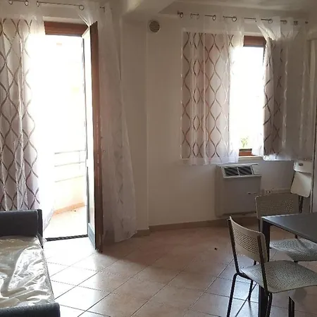Monolocale Palme Apartment San Vincenzo
